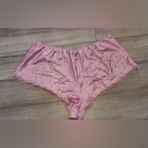 Victoria’s Secret Fluttery Lace Sleep Shorts Pink XL Soft Pajama Lagonlook Chic